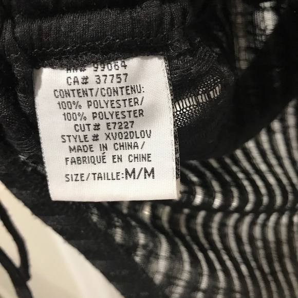 Billabong Ribbed See-Through Hooded 3/4 Sleeve Top - Picture 7 of 7